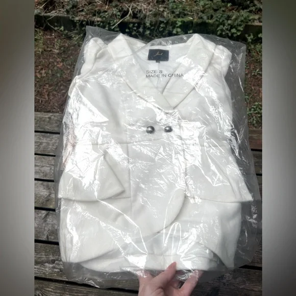 Jack by BB Dakota Jackets Coats Jack Bb Dakota White Peplum